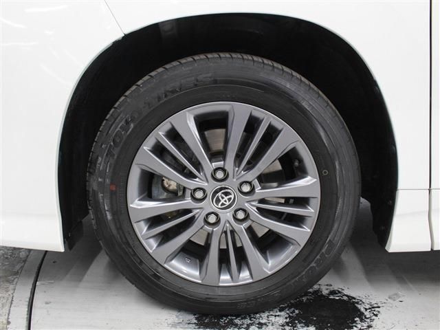 TOYOTA VOXY 2023 Image 31