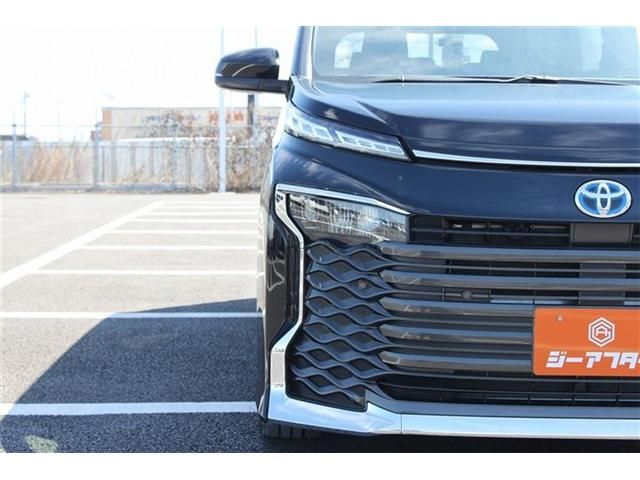 TOYOTA VOXY HYBRID 2025 Image 31