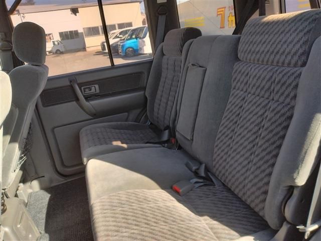 ISUZU BIGHORN WAGON 1995 Image 31