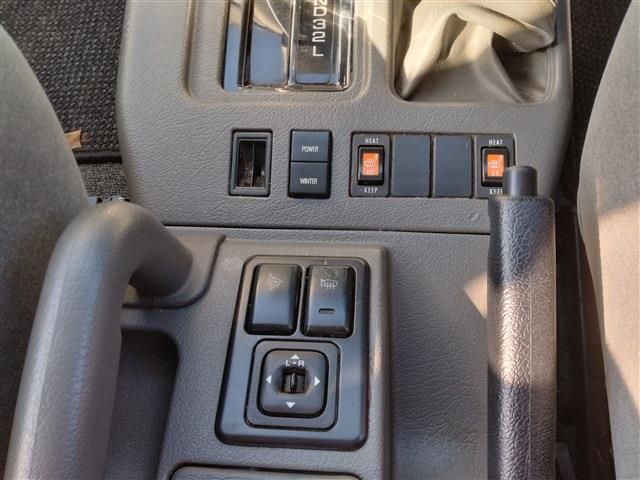 ISUZU BIGHORN WAGON 1995 Image 31