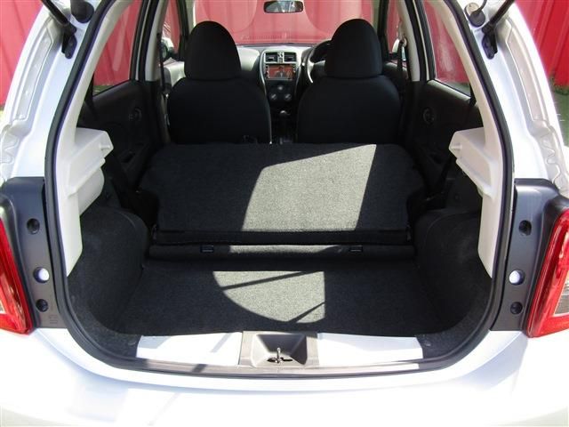 NISSAN MARCH 2018 Image 31