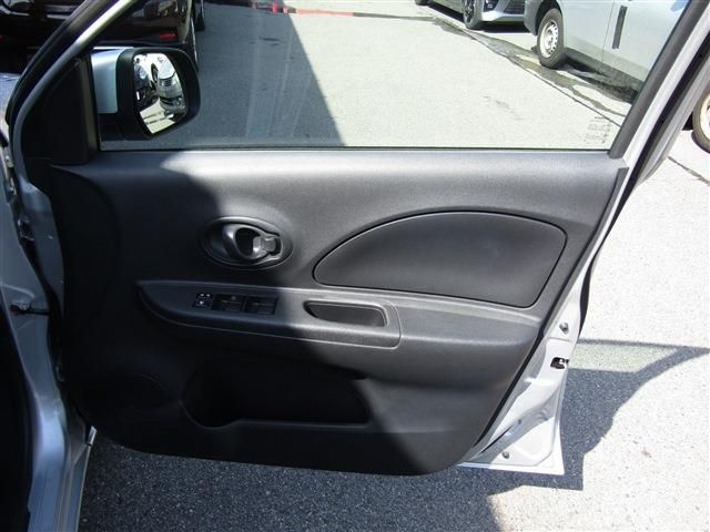 NISSAN MARCH 2018 Image 31