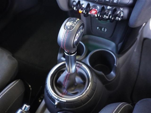 BMW MINI 2015 Image 31