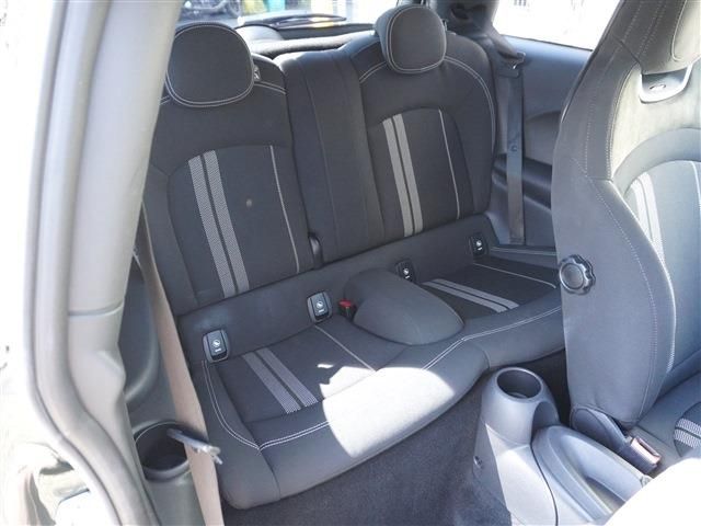 BMW MINI 2015 Image 31