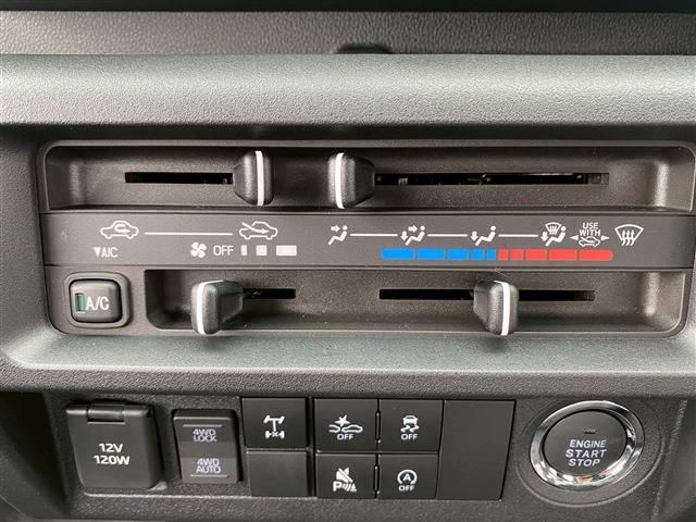 DAIHATSU HIJET TRUCK 4WD 2025 Image 31