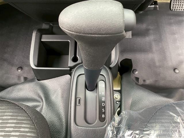 DAIHATSU HIJET TRUCK 4WD 2025 Image 31