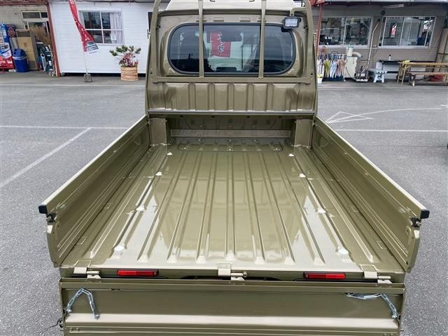 DAIHATSU HIJET TRUCK 4WD 2025 Image 31