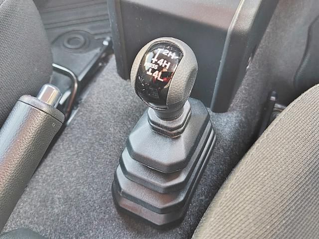 SUZUKI JIMNY SIERRA 2024 Image 31