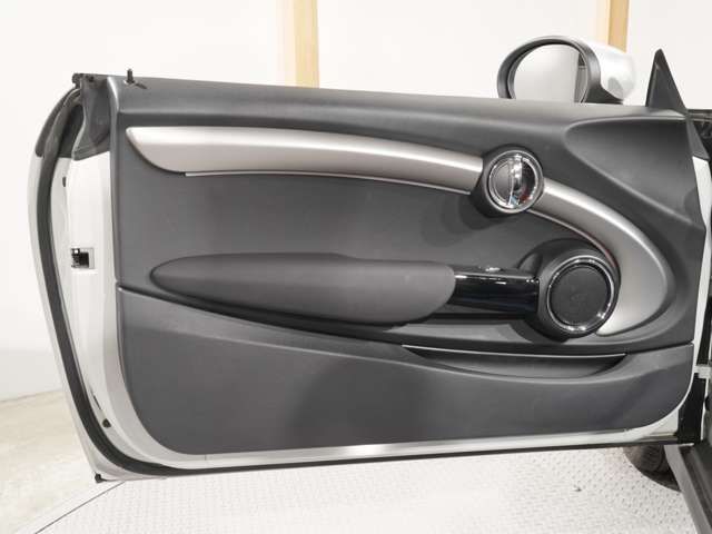 BMW MINI COOPER S OPEN 2020 Image 31