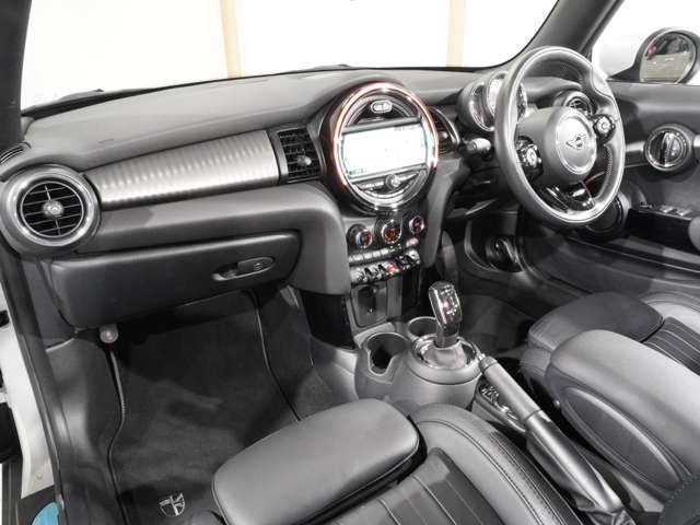 BMW MINI COOPER S OPEN 2020 Image 31