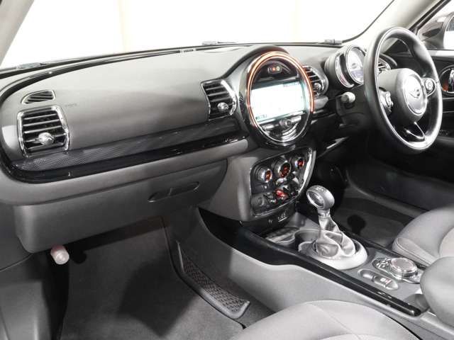 BMW MINI COOPER D CL 2017 Image 31