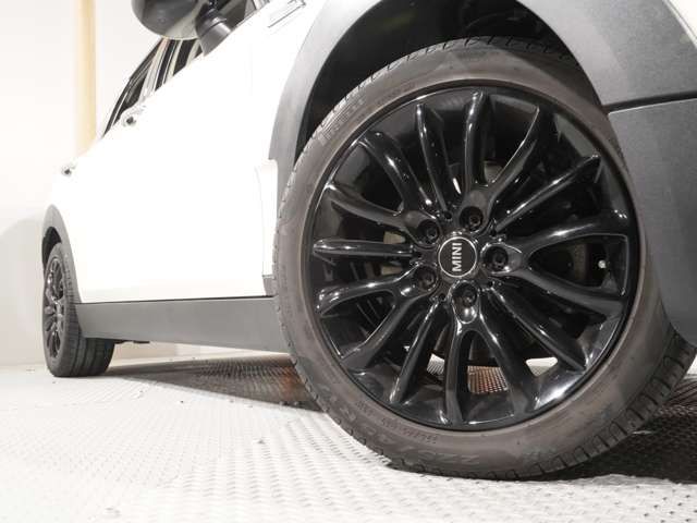 BMW MINI COOPER D CL 2017 Image 31