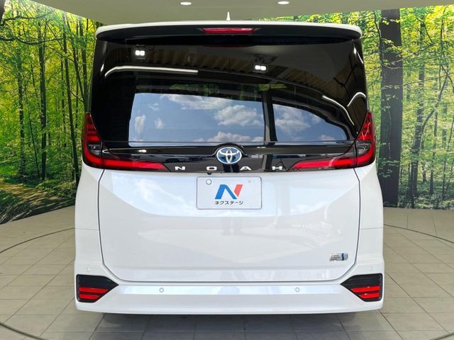 TOYOTA NOAH HYBRID 2023 Image 31