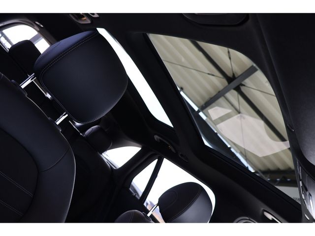 MERCEDES BENZ GLC CL 2020 Image 31