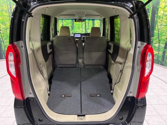 HONDA N BOX 2018 Image 31