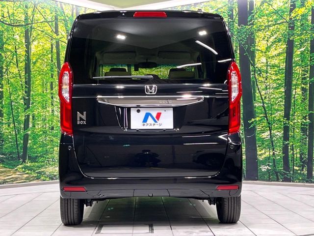 HONDA N BOX 2018 Image 31