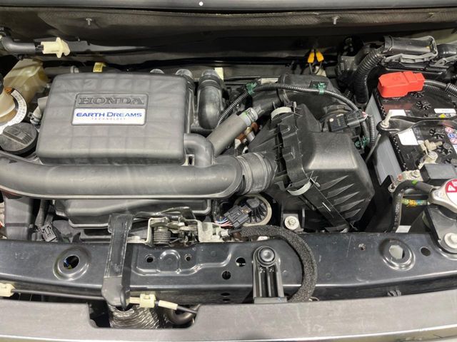 HONDA N BOX 2018 Image 31