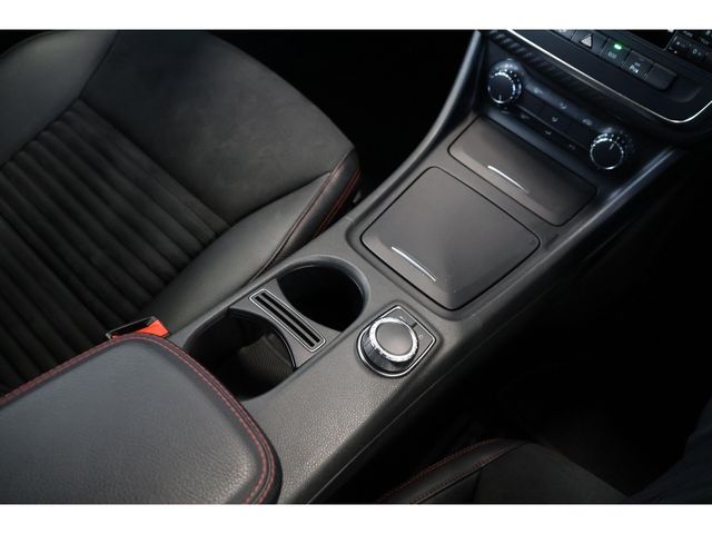 MERCEDES BENZ A CLAS 2013 Image 31