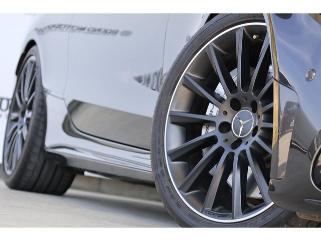 MERCEDES BENZ MERCEDES AMG C CLASS 2018 Image 31