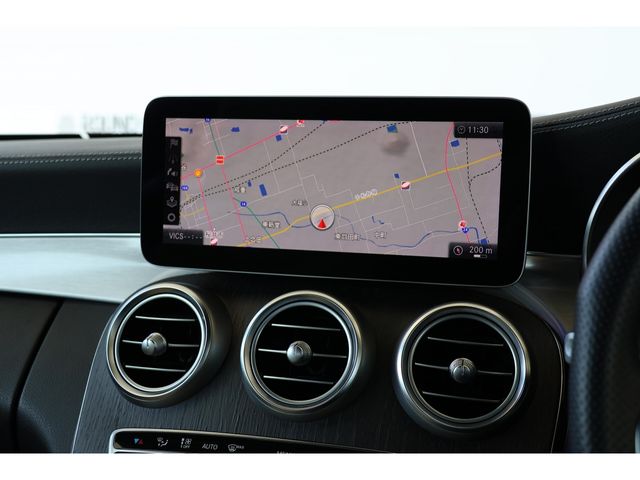 MERCEDES BENZ MERCEDES AMG C CLASS 2018 Image 31