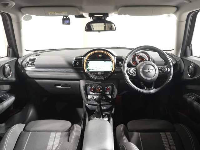 BMW MINI COOPER S CL 2017 Image 31