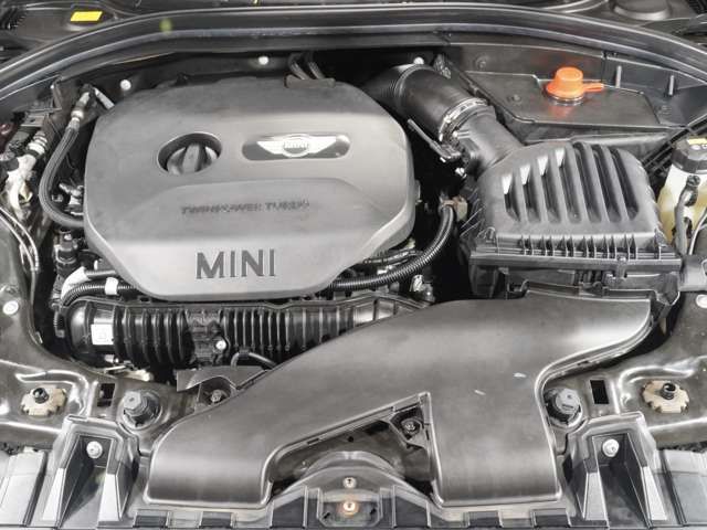 BMW MINI COOPER S CL 2017 Image 31