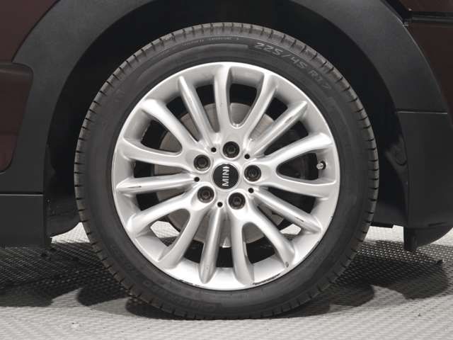 BMW MINI COOPER S CL 2017 Image 31