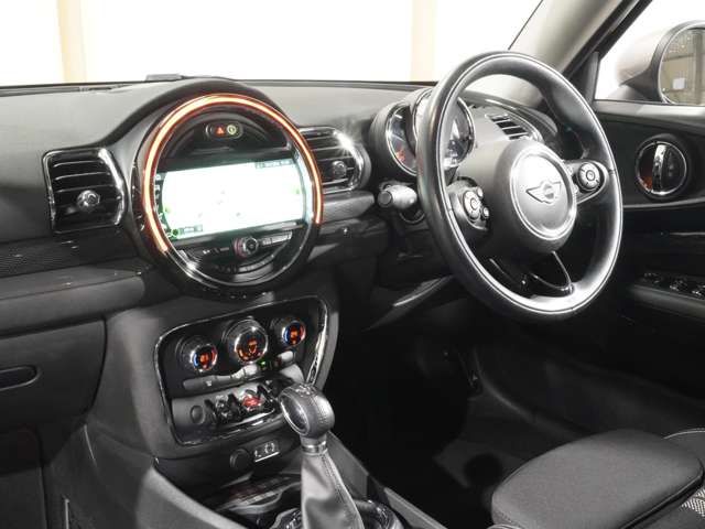 BMW MINI COOPER S CL 2017 Image 31