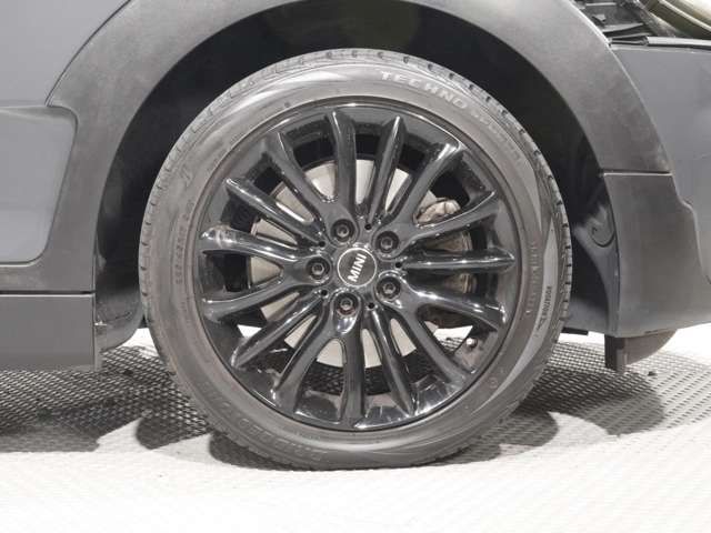 BMW MINI COOPER S CL 2017 Image 31