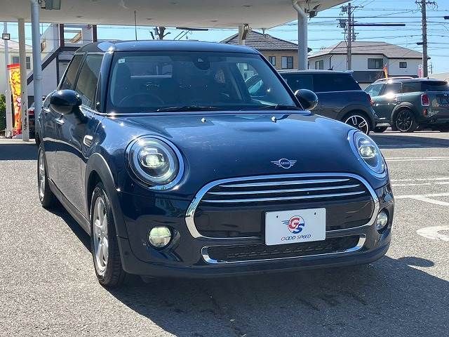 BMW MINI COOPER 5DOOR 2019 Image 31