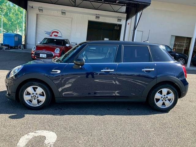 BMW MINI COOPER 5DOOR 2019 Image 31