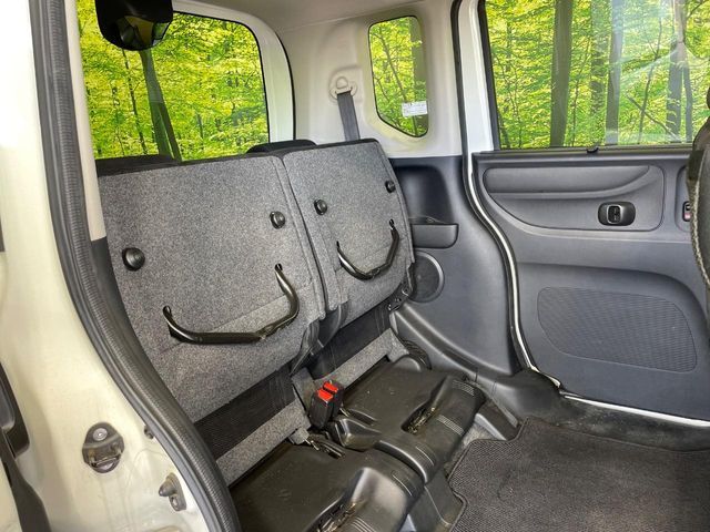 HONDA N BOX 2016 Image 31