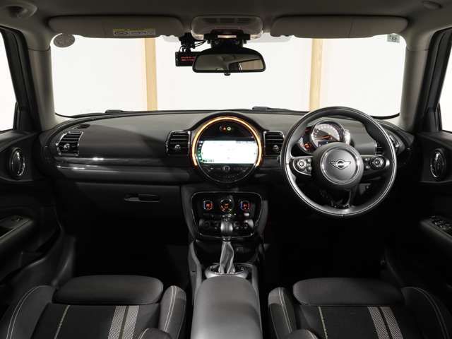 BMW MINI COOPER SD C 2019 Image 31