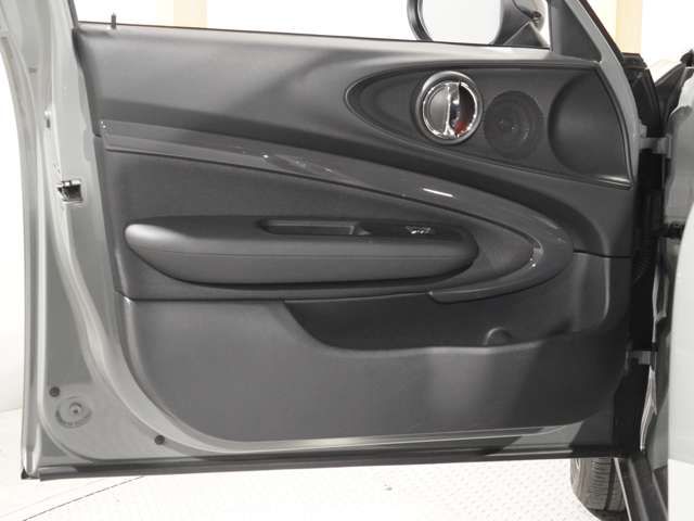 BMW MINI COOPER SD C 2019 Image 31