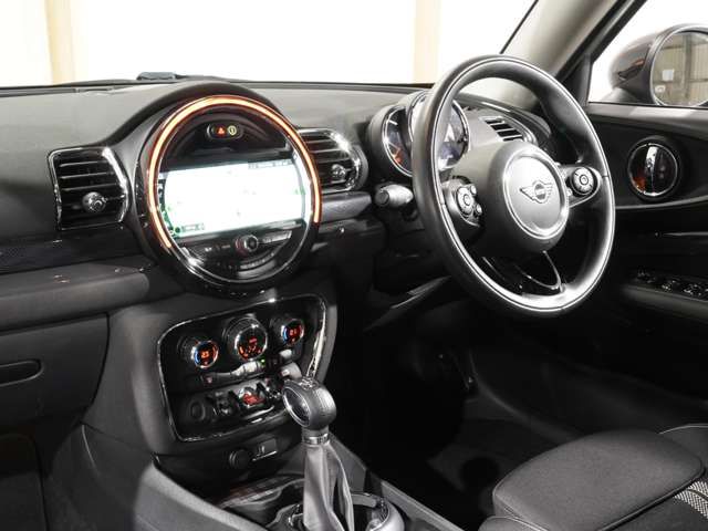 BMW MINI COOPER SD C 2019 Image 31