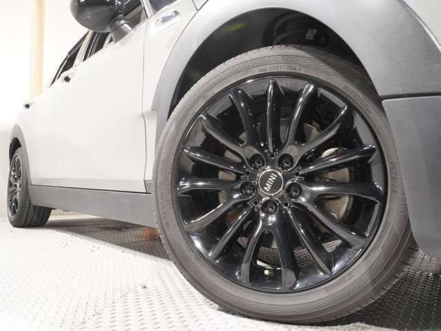 BMW MINI COOPER SD C 2019 Image 31