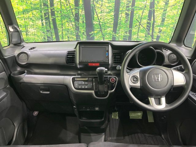 HONDA N BOX 2017 Image 31