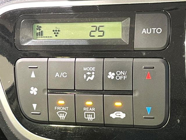 HONDA N BOX 2017 Image 31