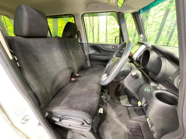 HONDA N BOX 2017 Image 31