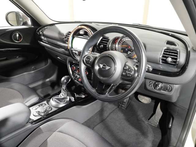 BMW MINI COOPER D CL 2016 Image 31