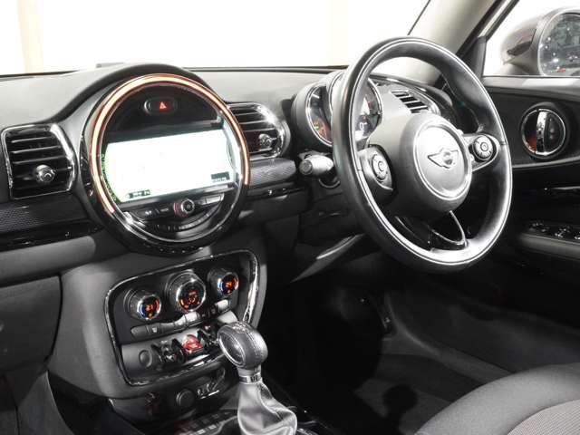BMW MINI COOPER D CL 2016 Image 31