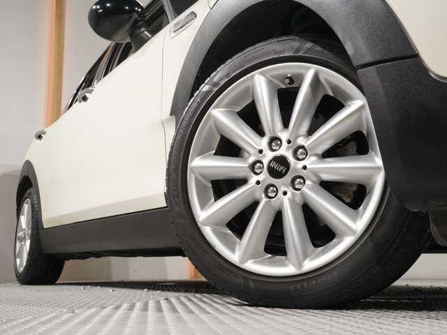 BMW MINI COOPER D CL 2016 Image 31