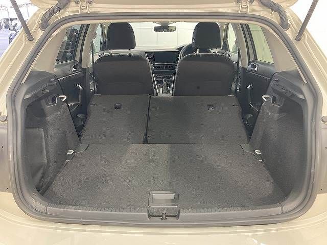 VOLKSWAGEN POLO 2023 Image 31