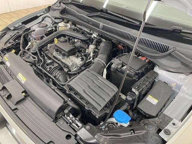 VOLKSWAGEN POLO 2023 Image 31