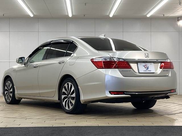 HONDA ACCORD HYBRID 2015 Image 31