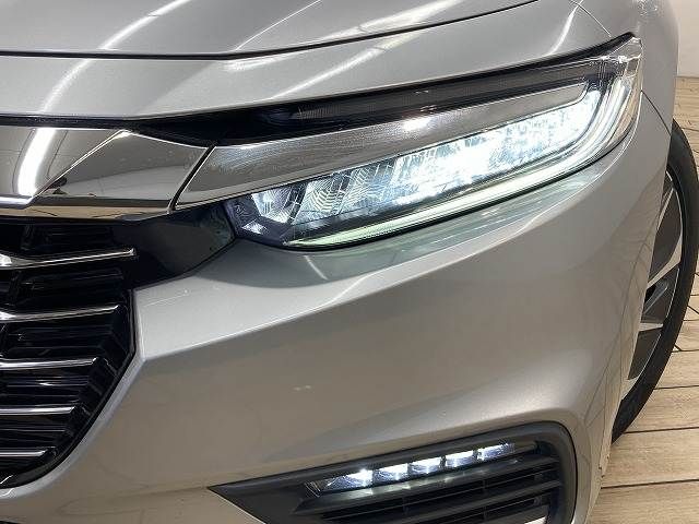 HONDA INSIGHT SEDAN 2019 Image 31