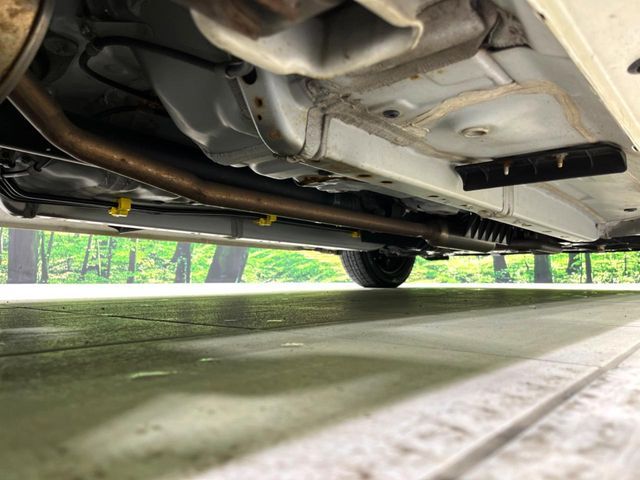 DAIHATSU MOVE CANBUS 4WD 2019 Image 31