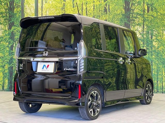 HONDA N BOX CUSTOM 2019 Image 31