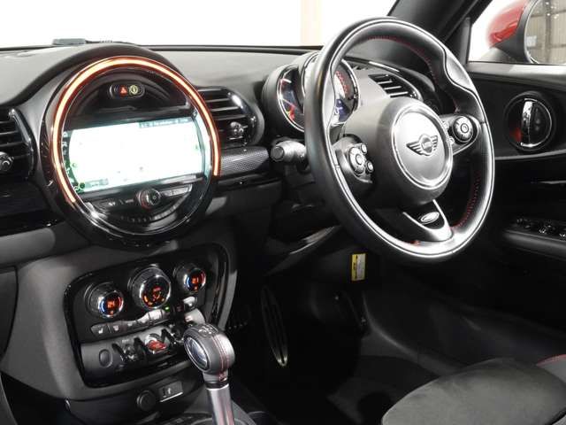 BMW MINI CLUBMAN 2019 Image 31