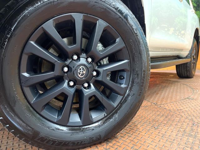 TOYOTA LANDCRUISER PRADO 2023 Image 31